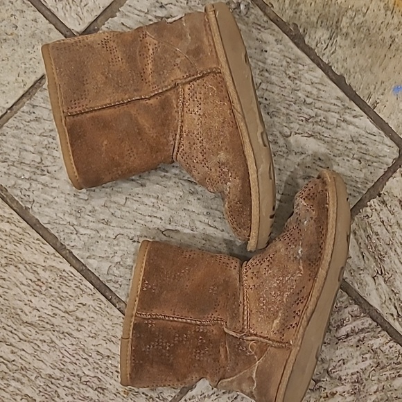 Ugg booties, size 1 - Picture 1 of 3